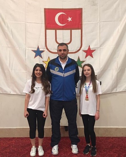 Öğrencimiz Gizem Kahya Satrançta Türkiye Şampiyonu Oldu (2)