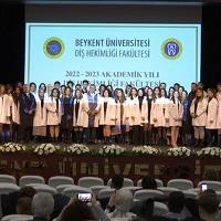 gelecegin-saglikcilari-beyaz-onluklerini-giydi