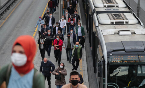 istanbulda-metrobus-kullanan-her-10-kadindan-9u-guvenlik-onlemlerini-yetersiz-buluyor