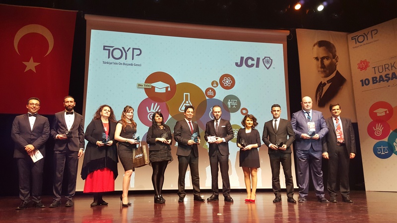 Yrd. Doç. Dr. İsmail Erkan ÇELİK  TOYP (Ten Outstanding Young  Persons Of the World) Özel Onur Ödülü Kazandı